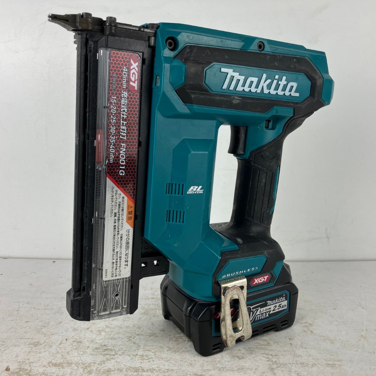 MAKITA マキタ 40v 40mm 充電式仕上釘打 フィニッシュネイラ 