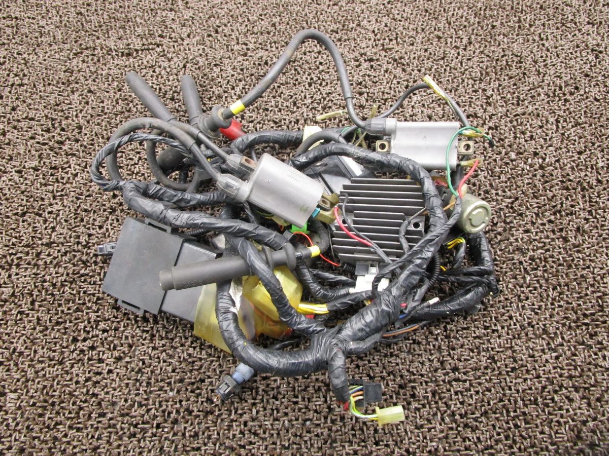 ZXR250 メインハーネス イグナイター レギュレター ▲B4171！イグニッションコイル ZX250A カワサキ 【 ZX250AE 】 キャブ車