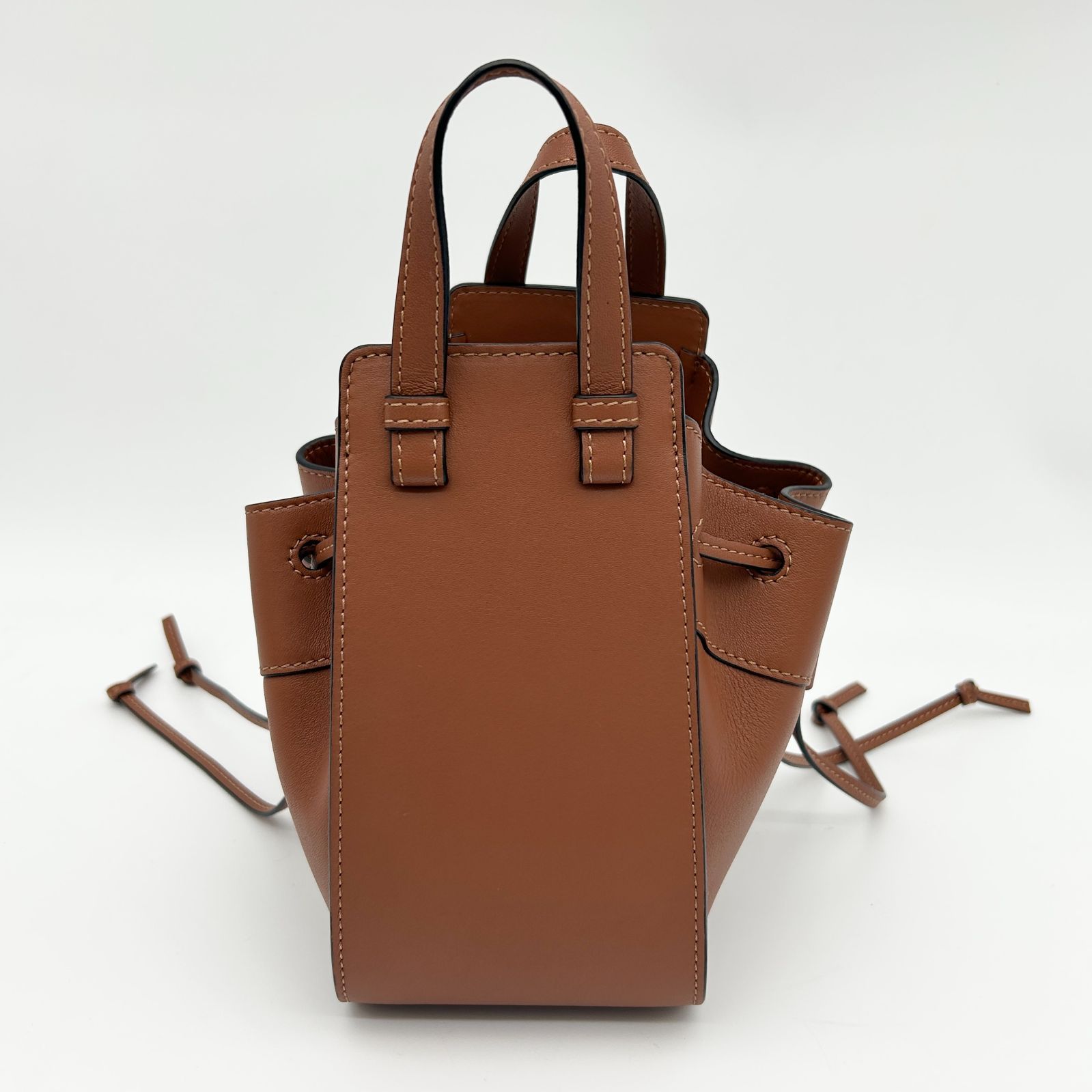 ロエベ ハンモック ミニ LOEWE ロエベ ハンドバッグ HAMMOCK SMALL BAG