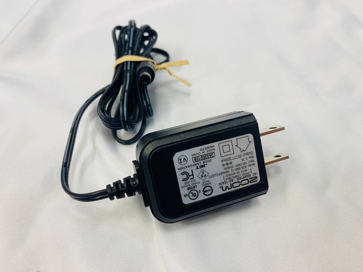れいろむ】ZOOM G2 FOUR ギターエフェクター 本体とアダプター れいろ