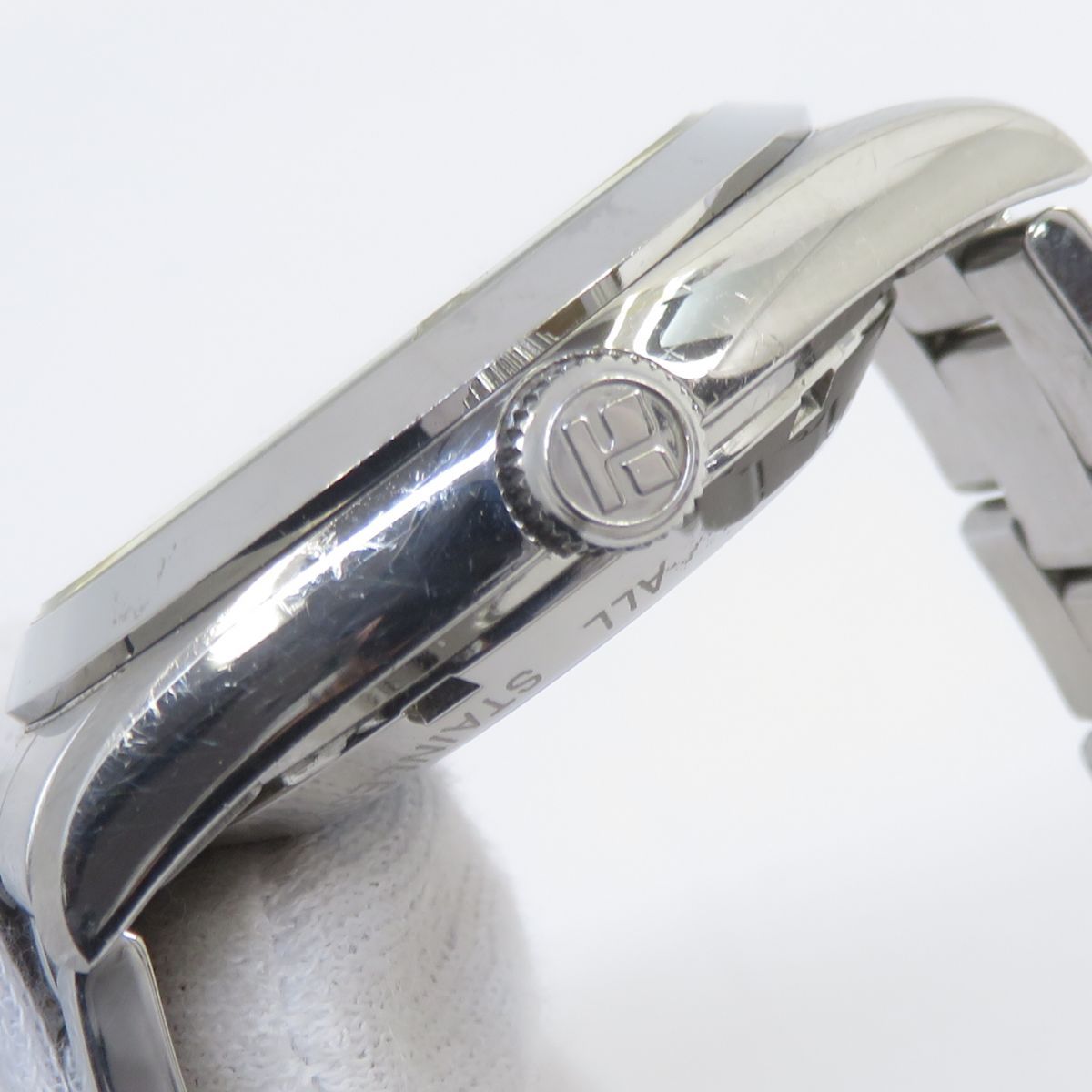 コンフィデンス