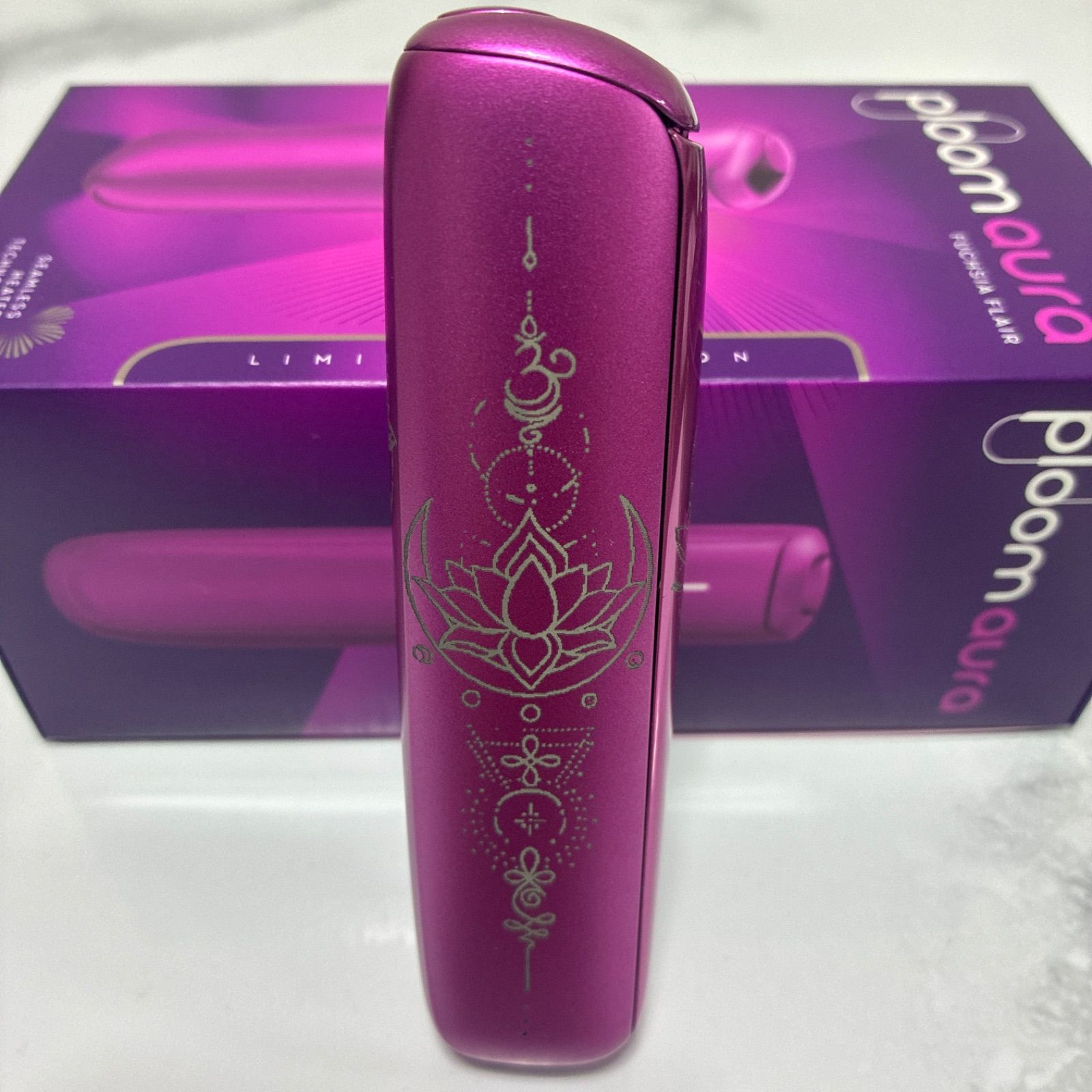 蓮 タトゥー デザイン 加工 プルーム オーラ Ploom aura フューシャ 