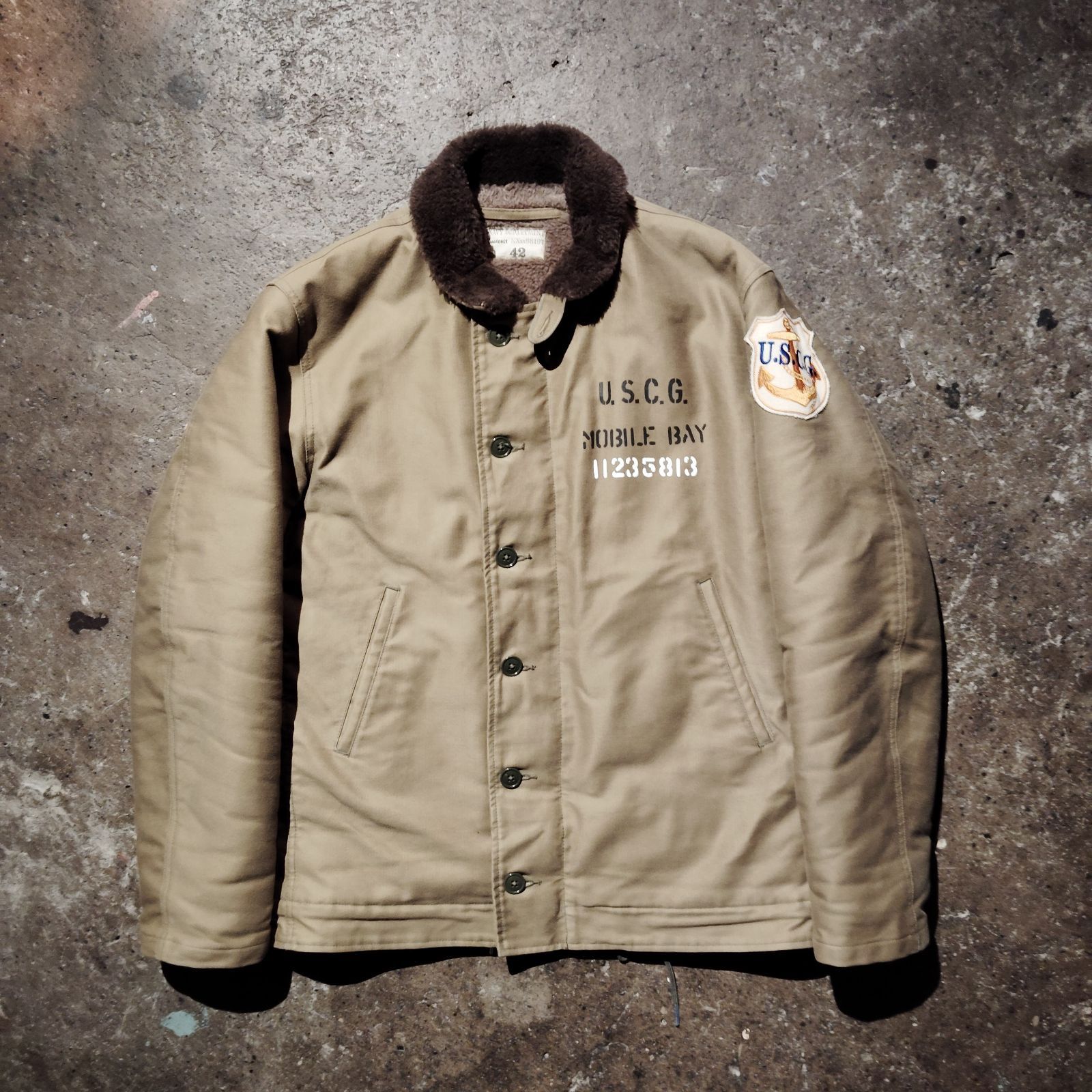 【加古川店】 中古 The REAL McCOY'S | ザリアルマッコイズ その他アウター N-1デッキジャケット　U.S.C.G. MOBILE BAY MJ15108 カーキ サイズ：40 【93】 The REAL McCOY'S N-1 DECK JACKET U.S.C.G. MOBILE BAY 42 ザリアル