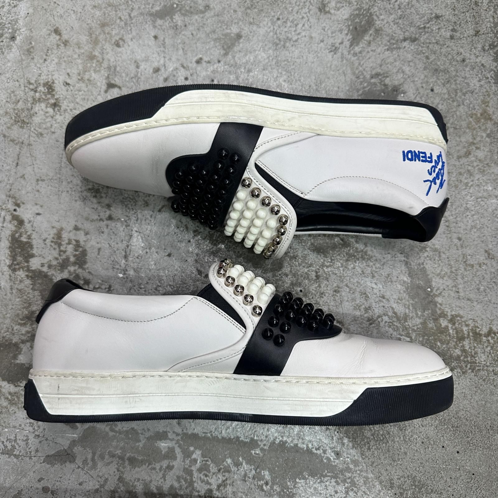 FENDI × Karl Loves スタッズ スリッポン スニーカー フェンディ