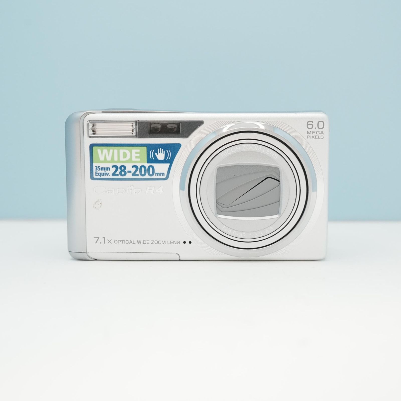 Caplio RICOH R4 【公式通販】 美品 オールドデジカメ R4 Caplio RICOH 美品 オールドデジカメ デジタルカメラ