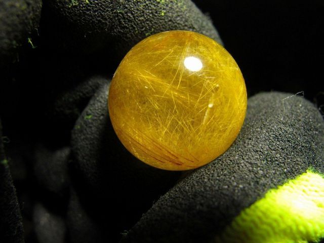 金運上昇‼️ルチル&ガーデンクォーツの丸玉 超金運上昇☆天然水晶☆金ルチルクォーツ ☆台付き☆丸玉21mm☆ta757