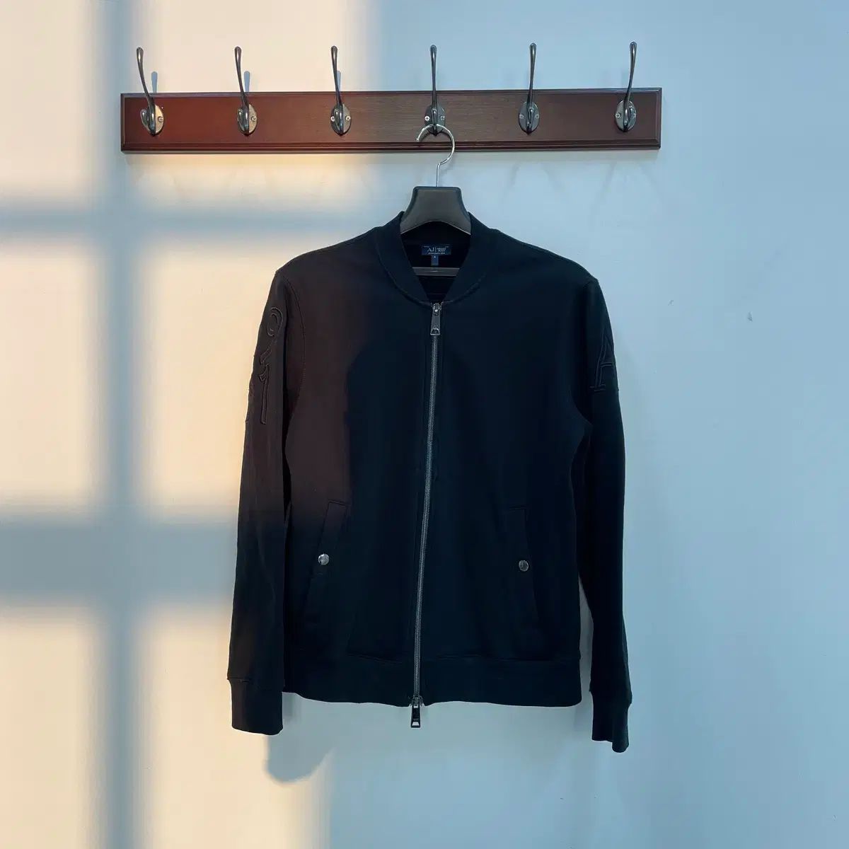 ARMANI EXCHANGE アルマーニ エクスチェンジ ブラック ジップアップ 