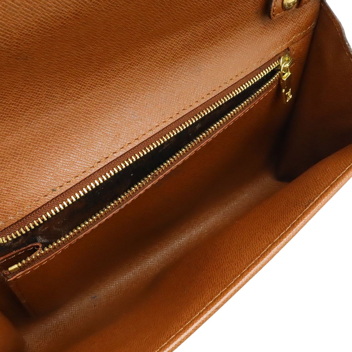 LOUIS VUITTON ルイ ヴィトン モノグラム ボルドー24 ショルダーバッグ 