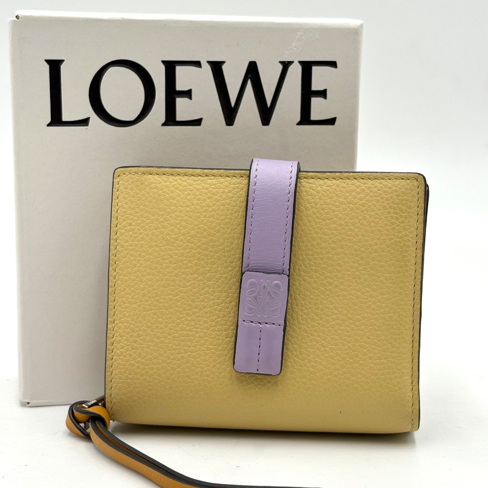 極美品◎LOEWE ロエベ バーティカル コンパクトウォレット 極美品◎LOEWE ロエベ バーティカル コンパクトウォレット