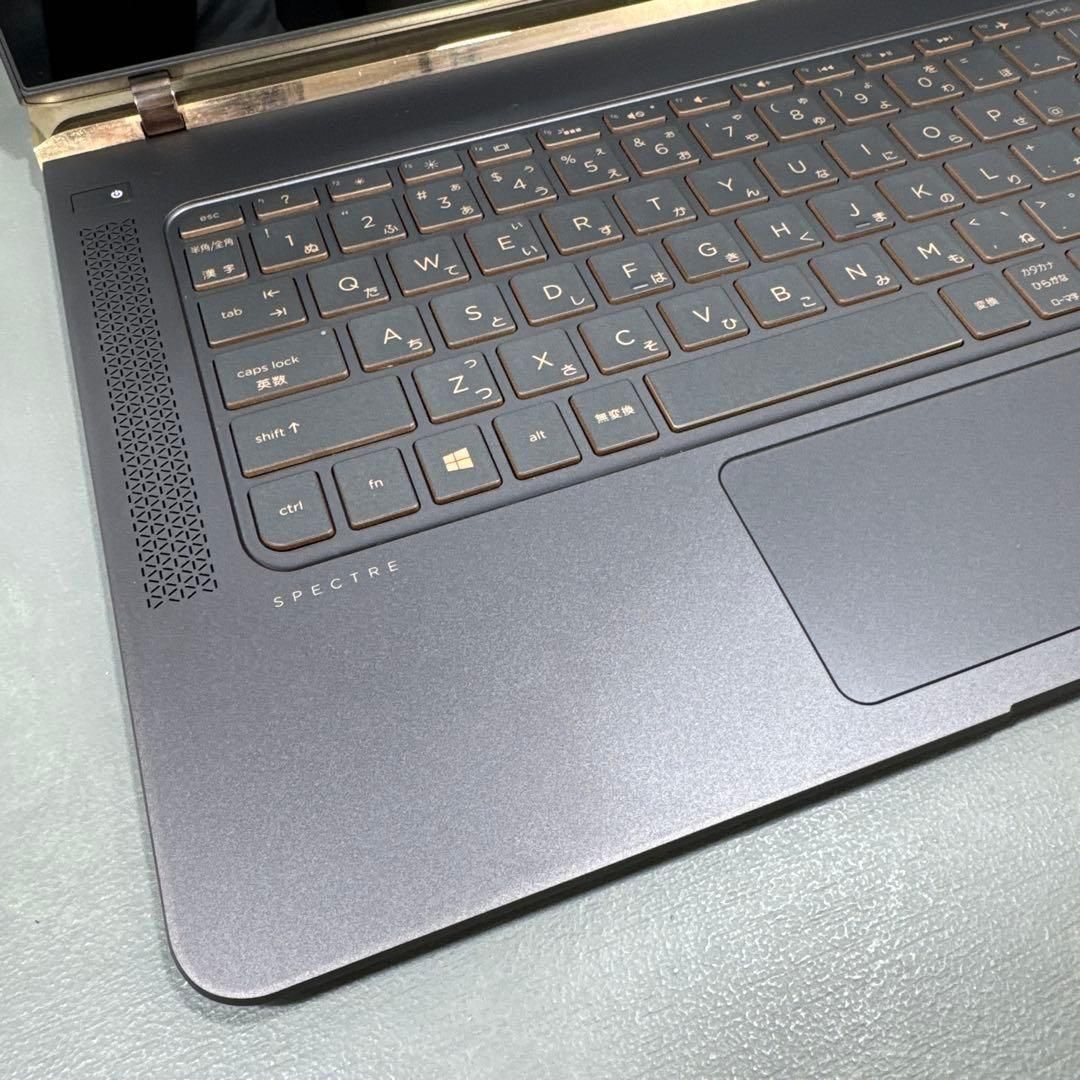 限定1台】HP Spectreアッシュブラック☘️7世代i7☘️NVMe512 限定1台】HP Spectreアッシュブラック☘️7世代i7☘️NVMe512