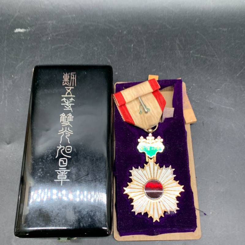 美術品・アンティーク・コレクション G462 勲六等単光旭日章 勲6等 明治