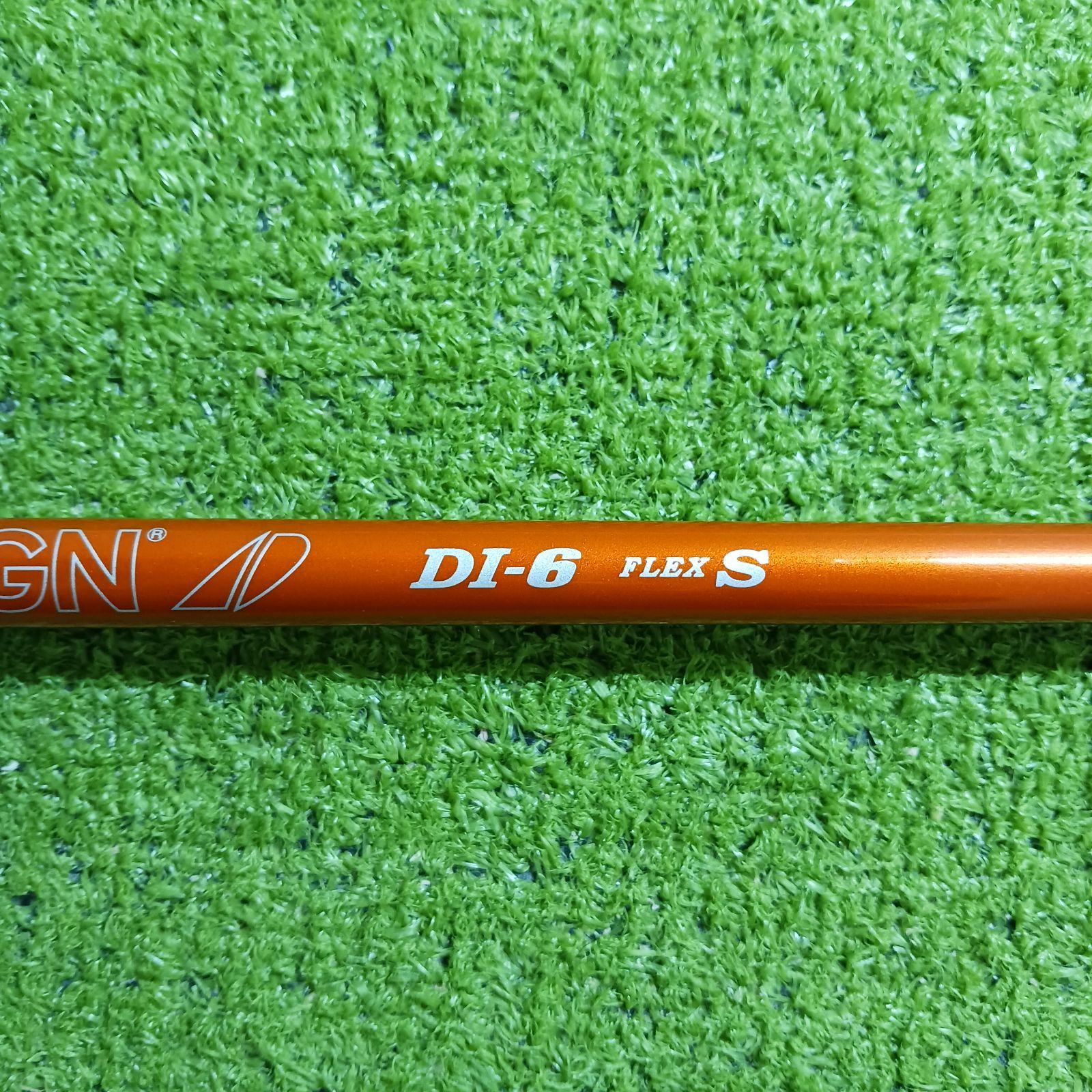 新作入荷，100%新品 【テーラーメイドスリーブ付き】ツアーAD DI6 S