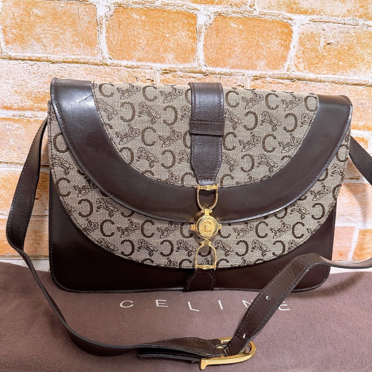 超美品) CELINE(セリーヌ)ショルダーバッグ - メルカリ