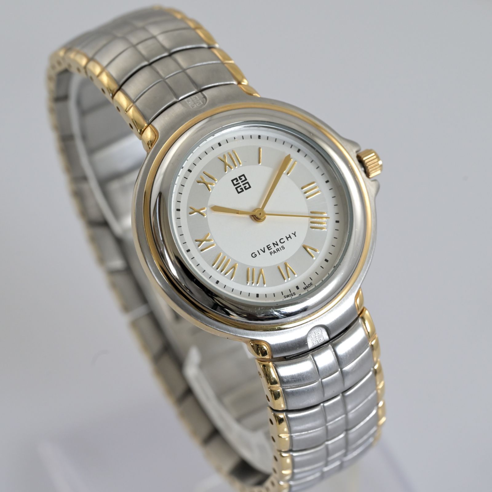 GIVENCHY ジバンシー PA 300688 SWISS MADE メンズ クォーツ腕時計 