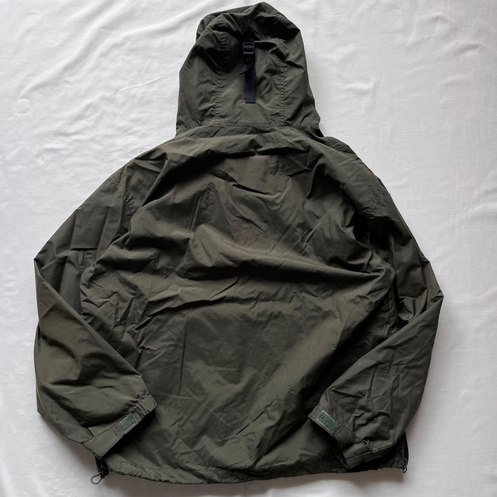 AIGLE エーグル ナイロンアノラック ハーフzip XLサイズ カーキ - メルカリ