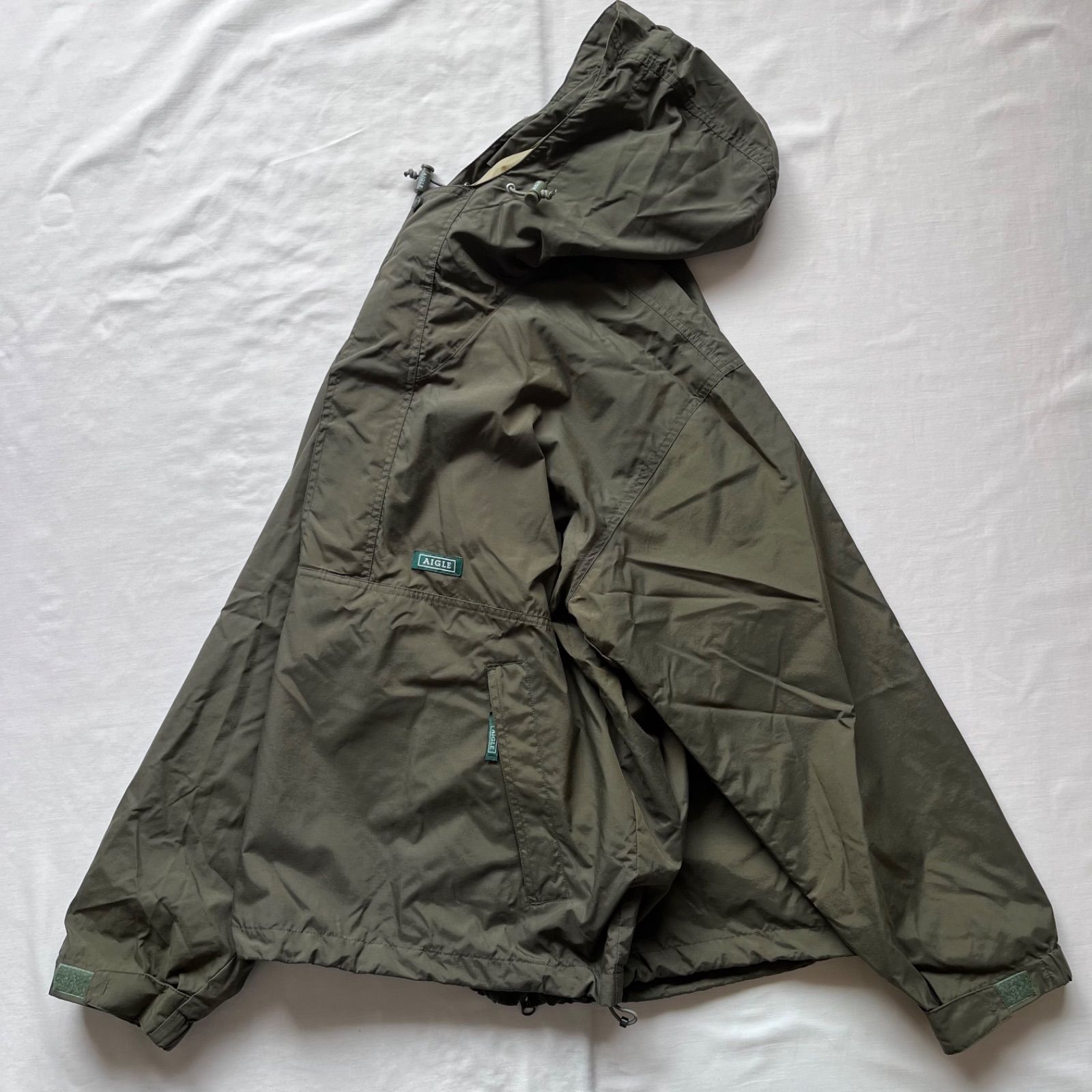 AIGLE エーグル ナイロンアノラック ハーフzip XLサイズ カーキ - メルカリ