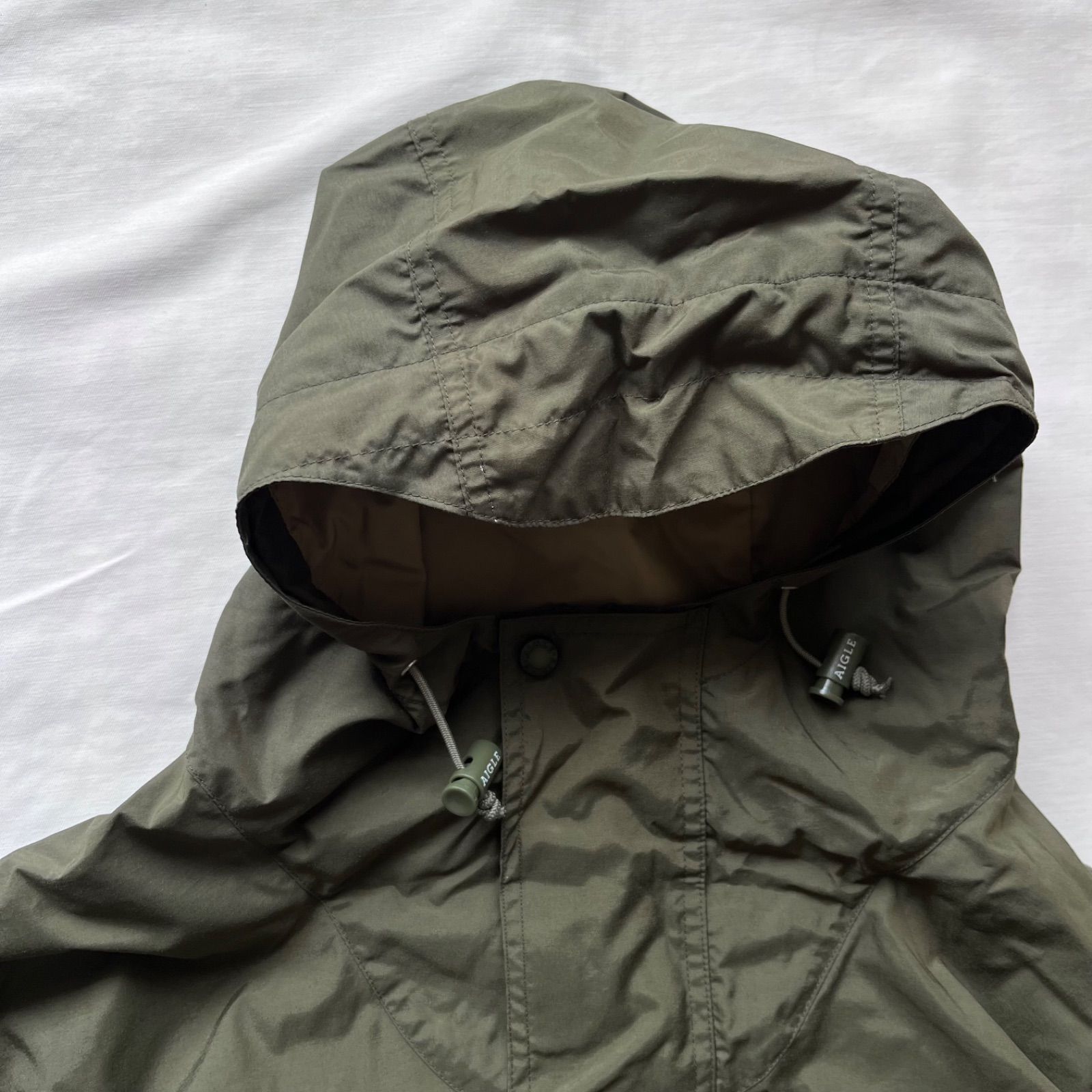 AIGLE エーグル ナイロンアノラック ハーフzip XLサイズ カーキ - メルカリ