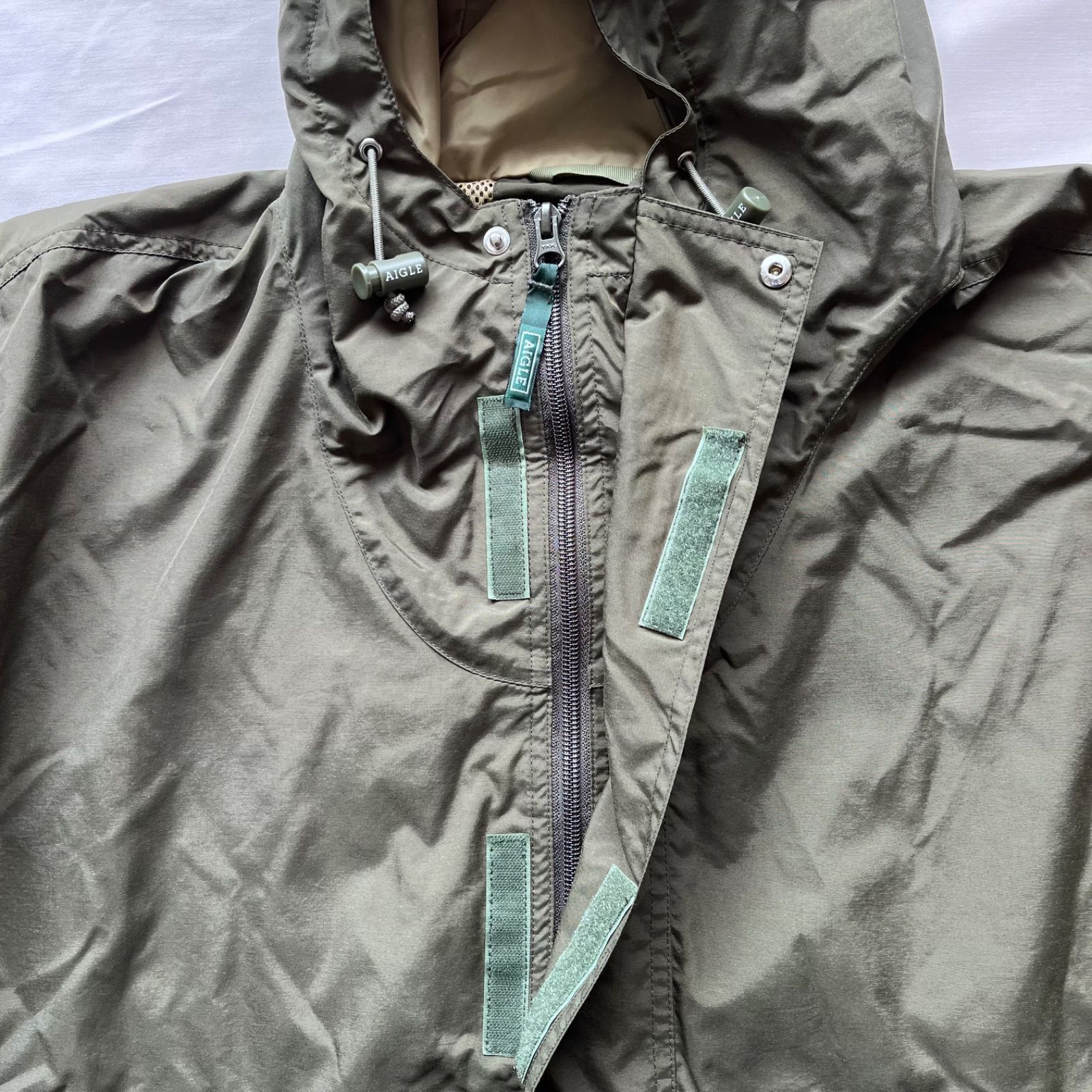 AIGLE エーグル ナイロンアノラック ハーフzip XLサイズ カーキ - メルカリ