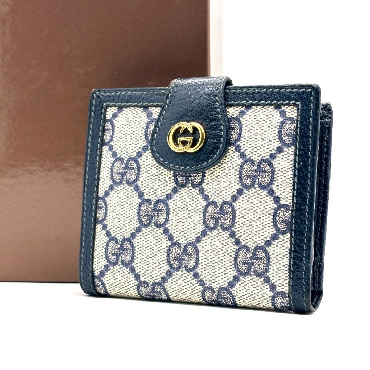 余韻で魅せるクラシック☆ GUCCI 折り財布 コンパクト財布 インター 