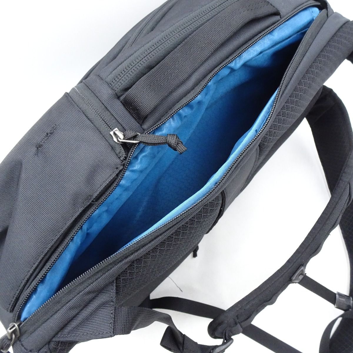スーリー Subterra 30 バックパック サブテラ30 ブラック THULE 15 