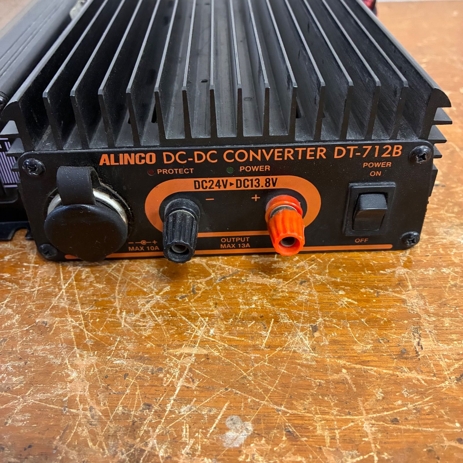 ALINCO DC-DC CONVERTER DT-712B | TANKEN-FRANKEN.DE