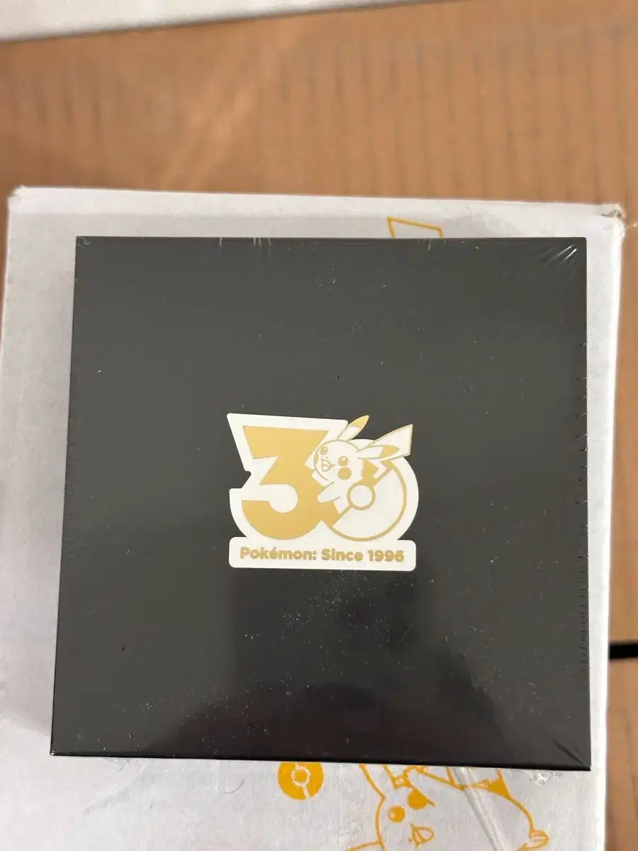 未開封 ポケットモンスター 30周年バッジ