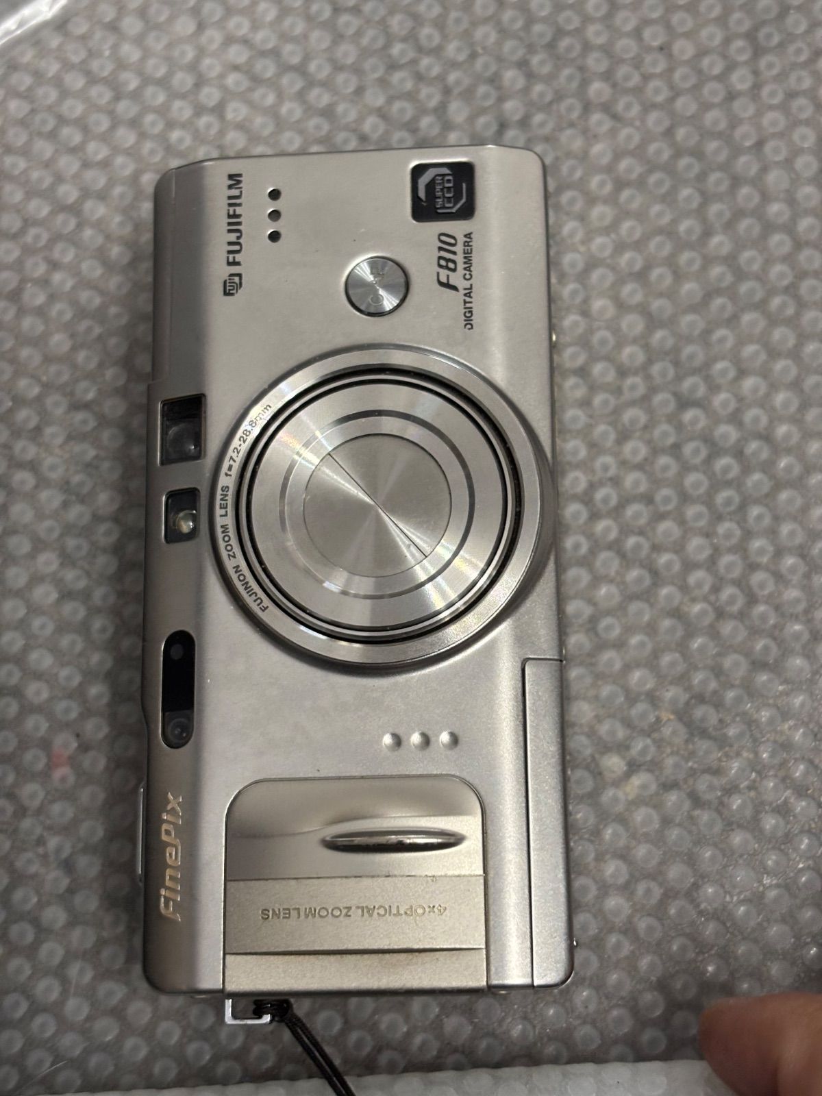ジャンク　Fujifilm FinePix F810コンパクトデジタル 名機 FUJIFILM FinePix F810 / ファインピクス F810 ”ジャンク” (F-007