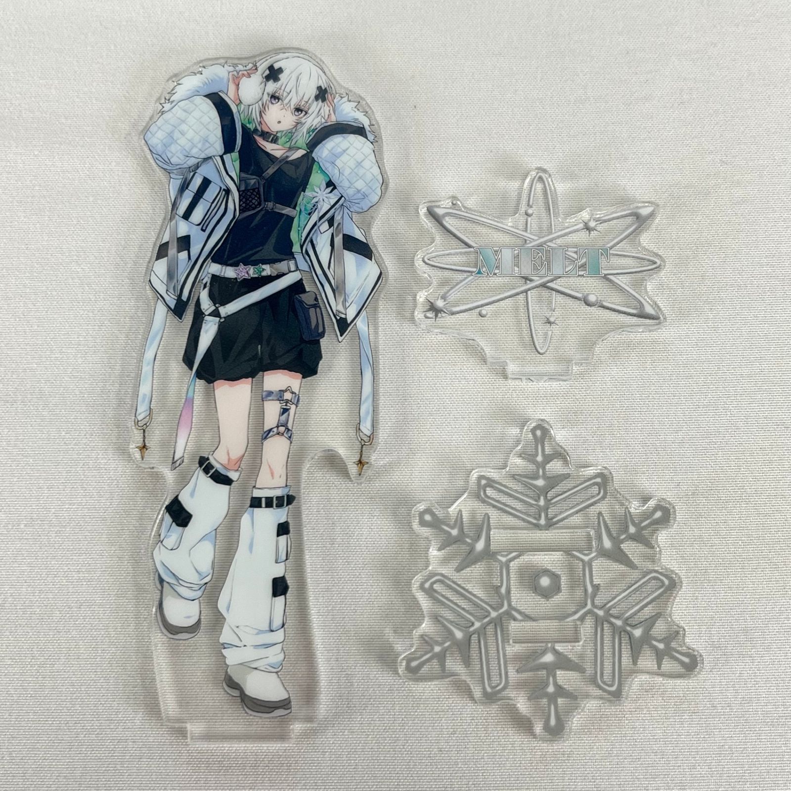 めておら メルト・ダ・テンシ アクリルスタンド 2024 winter 中古品