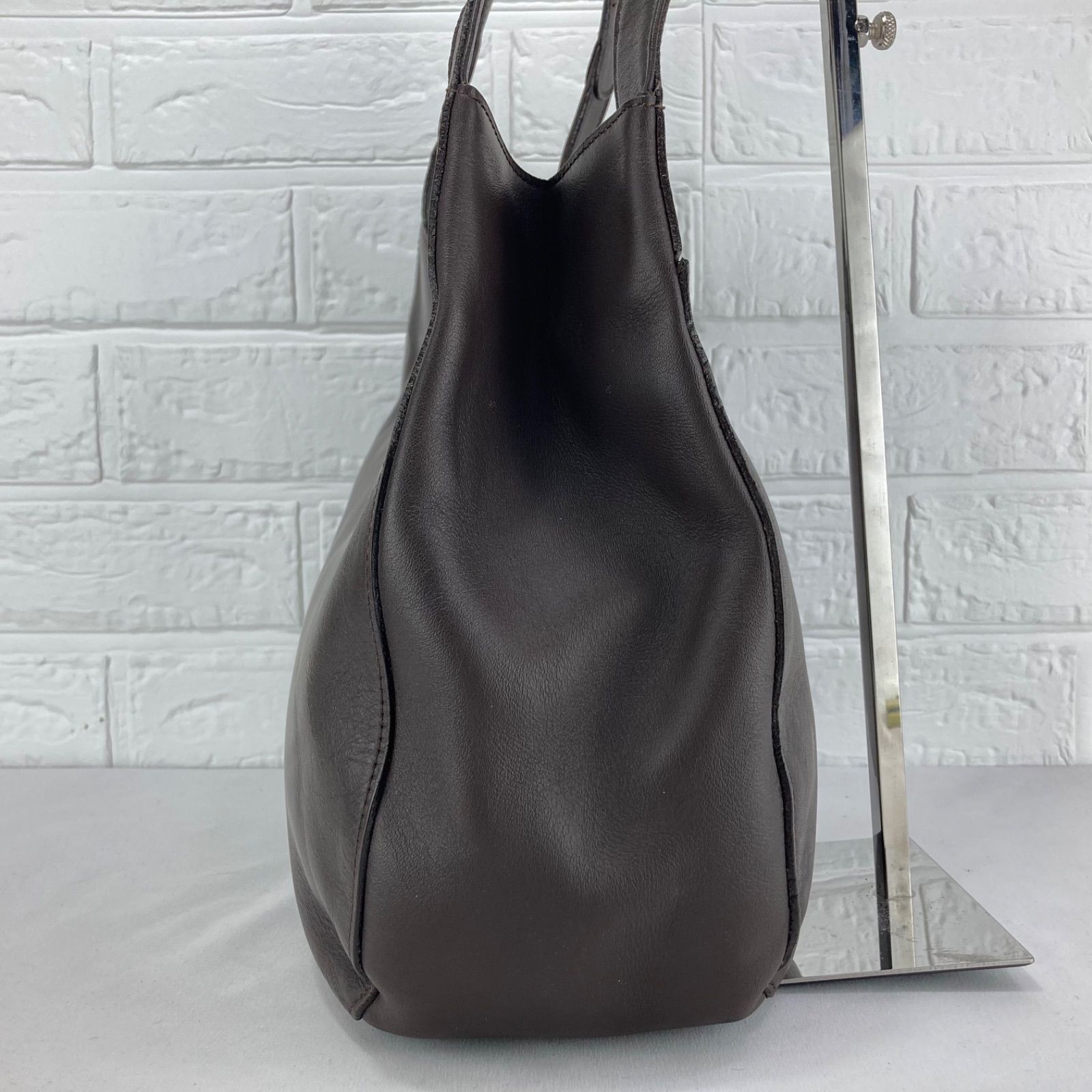 レディース 【美品】MARGARET HOWELL マーガレットハウエル ホーボー 