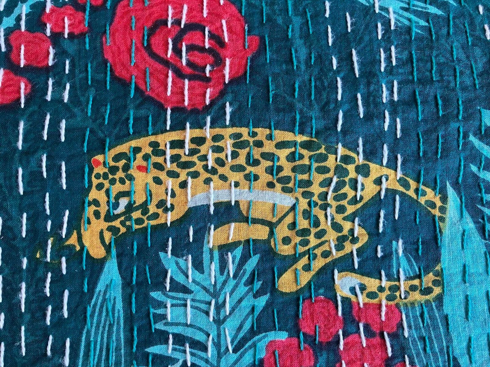 カンタキルト　マルチカバー　#97 Ocean blue Leopard Ros カンタキルト マルチカバー #97 Ocean Blue Leopard Rose Garden