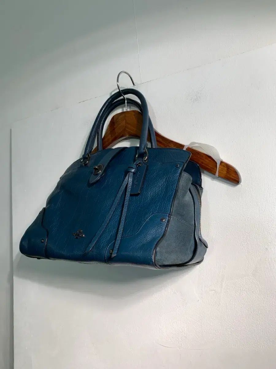 COACH コーチ ハンドバッグ ブルー B051 【公式通販】