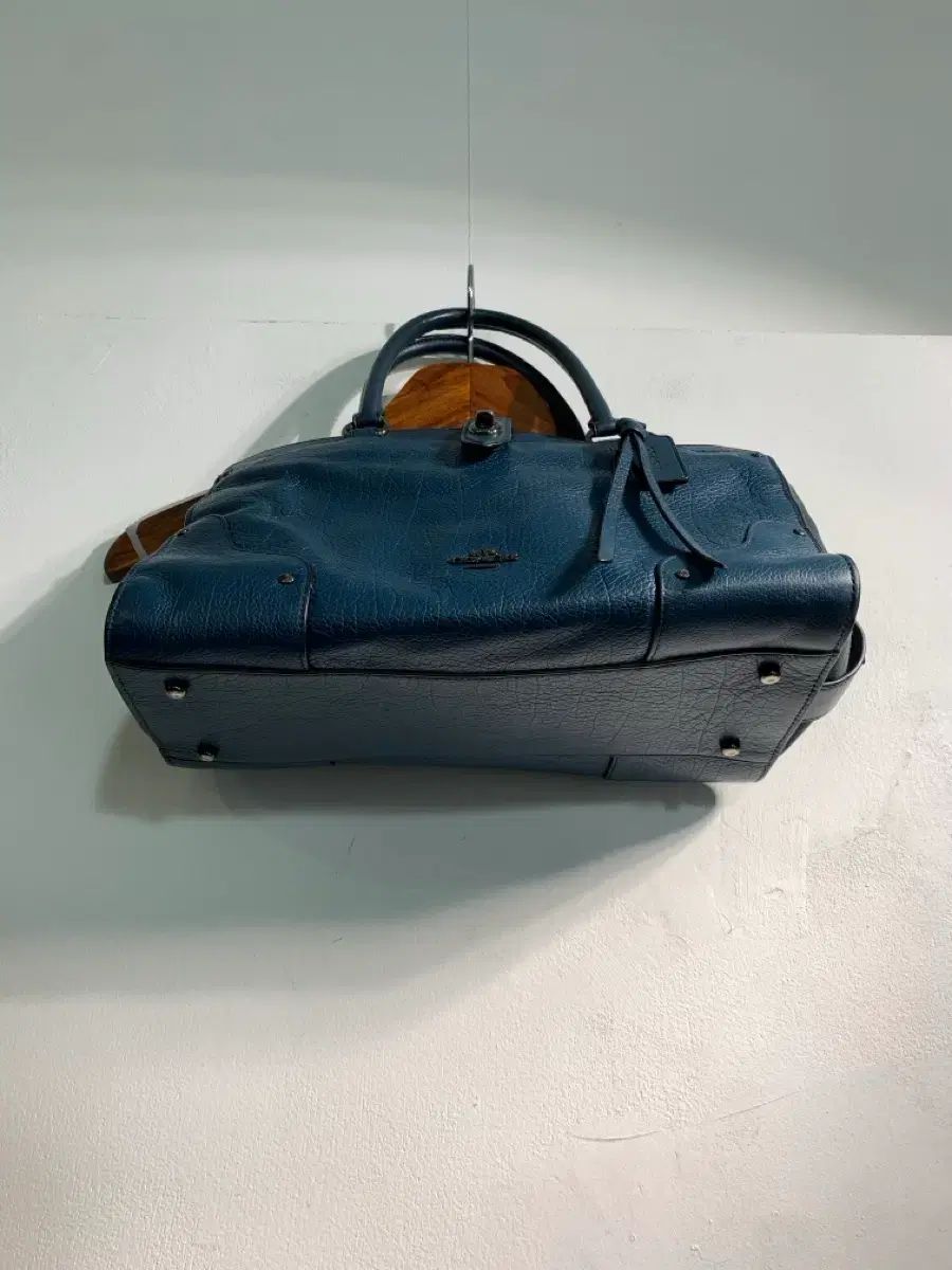 COACH コーチ ハンドバッグ ブルー B051 【公式通販】