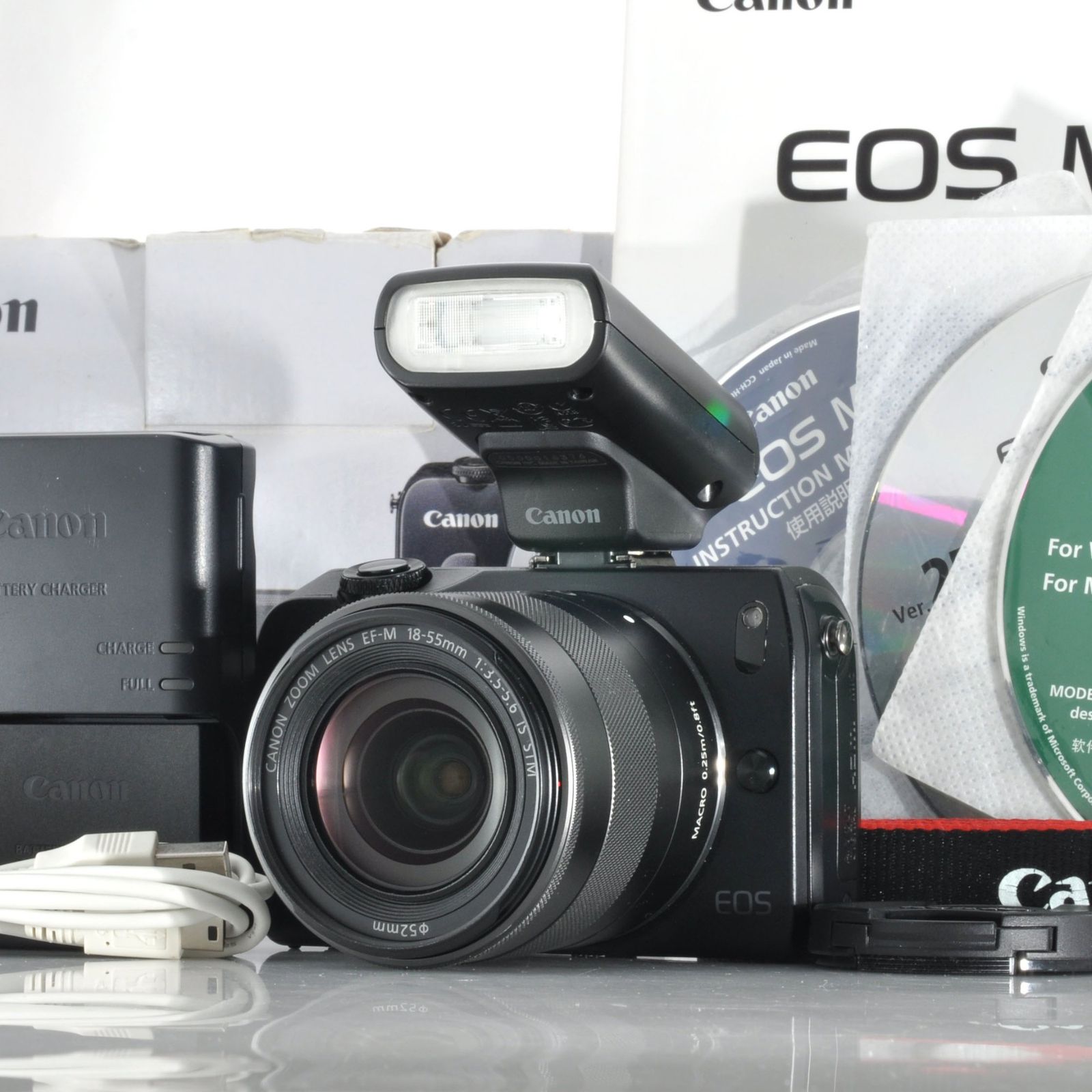 キヤノン】Canon EOS M ミラーレス一眼 + EF-M 18-55mm IS STM #S563A 