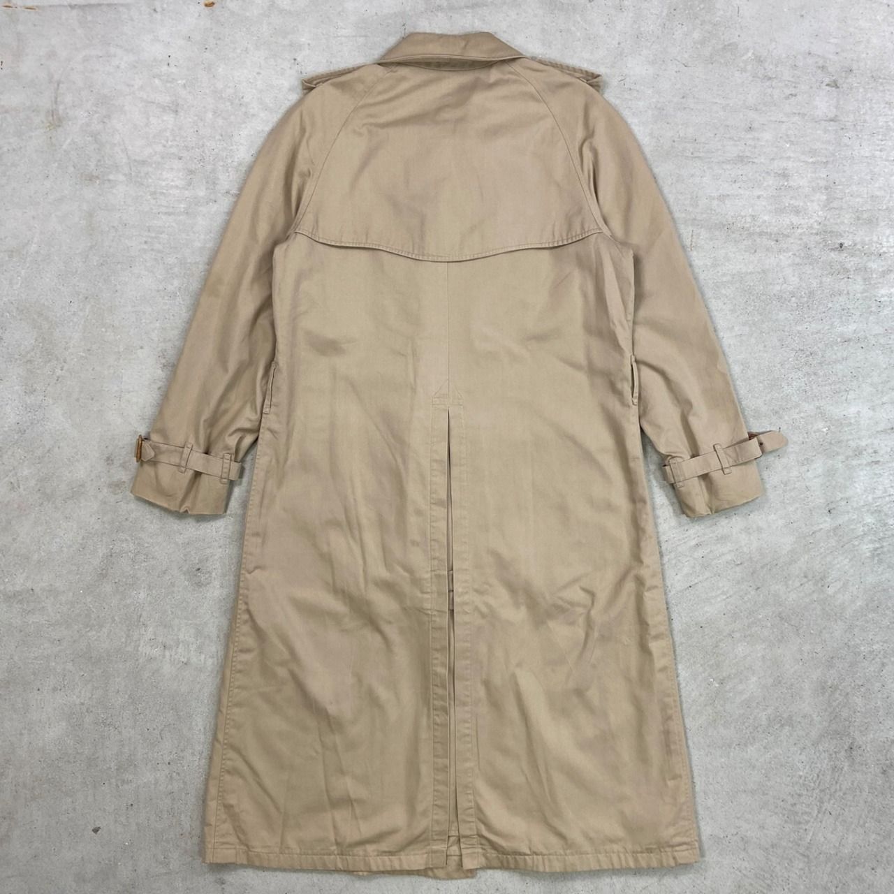 70~80年代 英国製 Burberrys バーバリー トレンチコート レディースL相当 古着 70s 80s VINTAGE ヴィンテージ バーバリーチェック ノバチェック ライトベージュ 70~80年代 英国製 Burberrys バーバリー トレンチコート レディースL