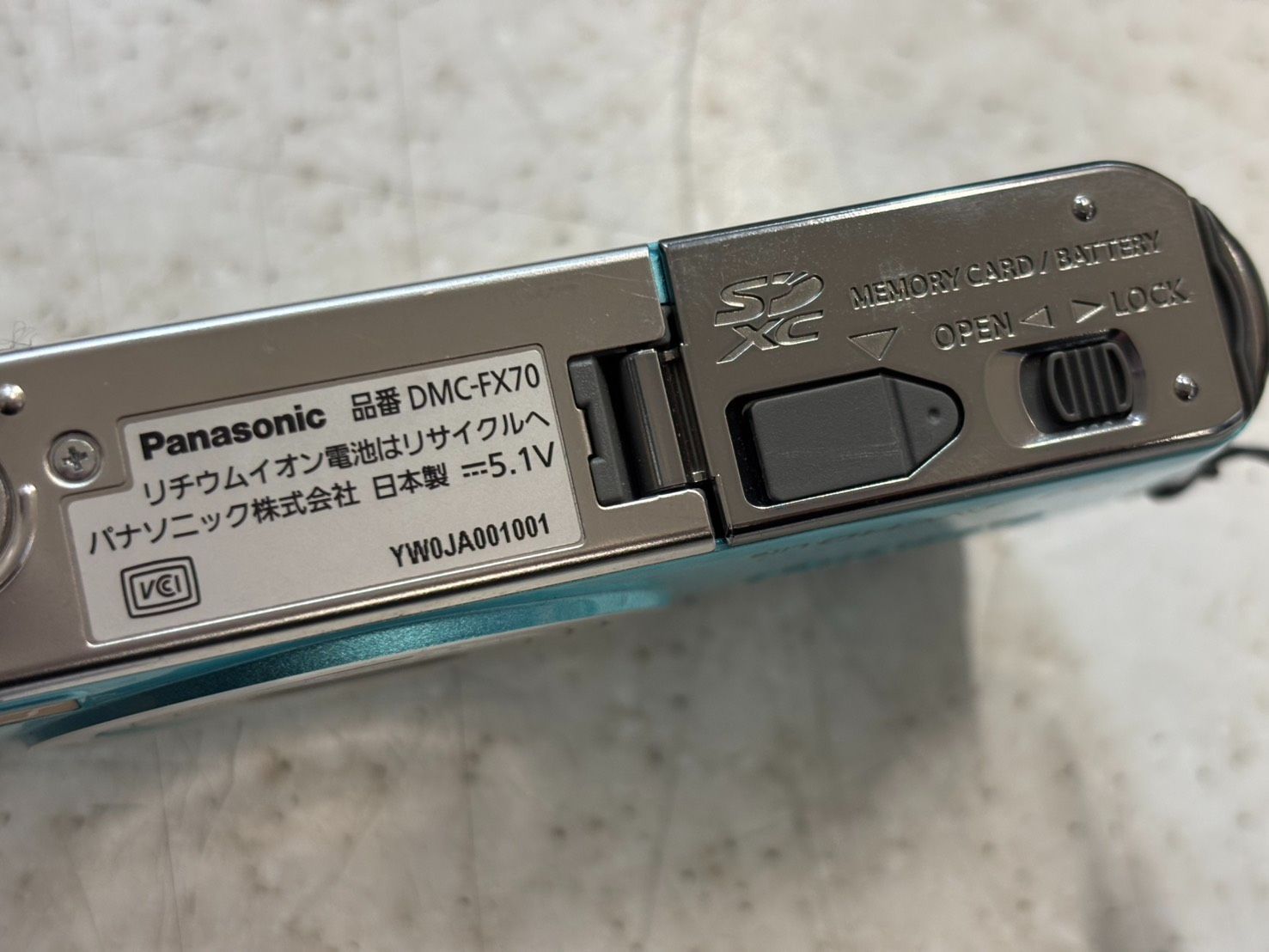 カメラ ☆Panasonic LUMIX パナソニック ルミックス FX70 コンパクト