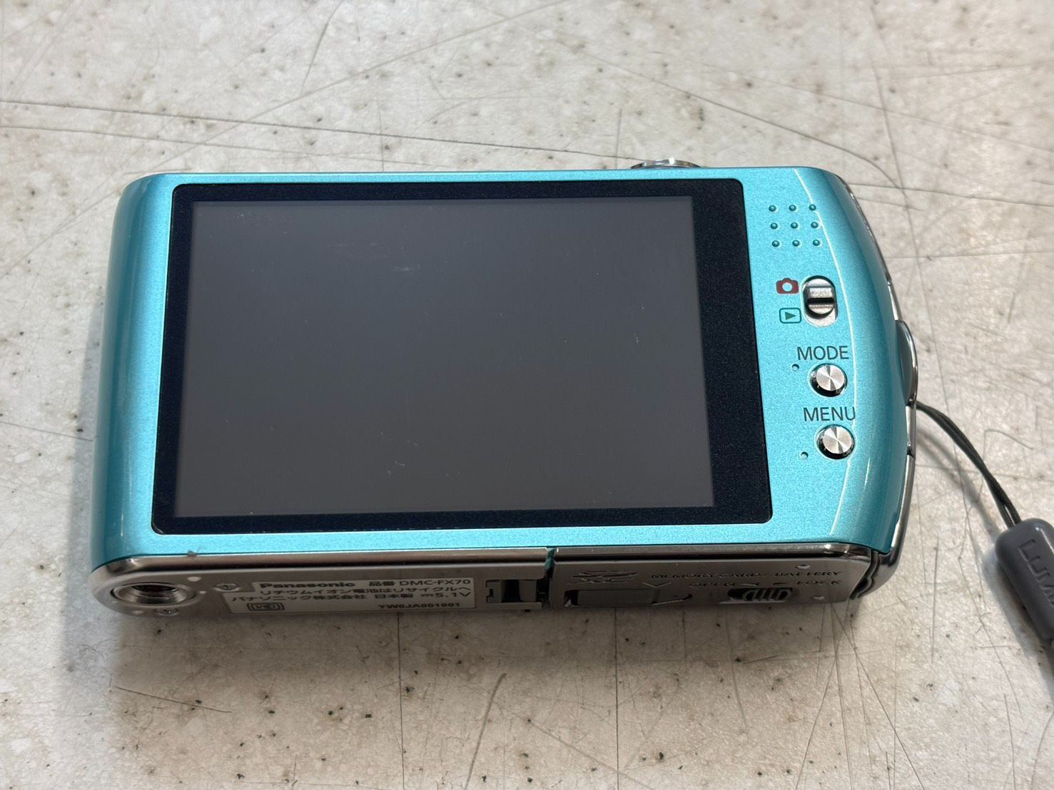 カメラ ☆Panasonic LUMIX パナソニック ルミックス FX70 コンパクト