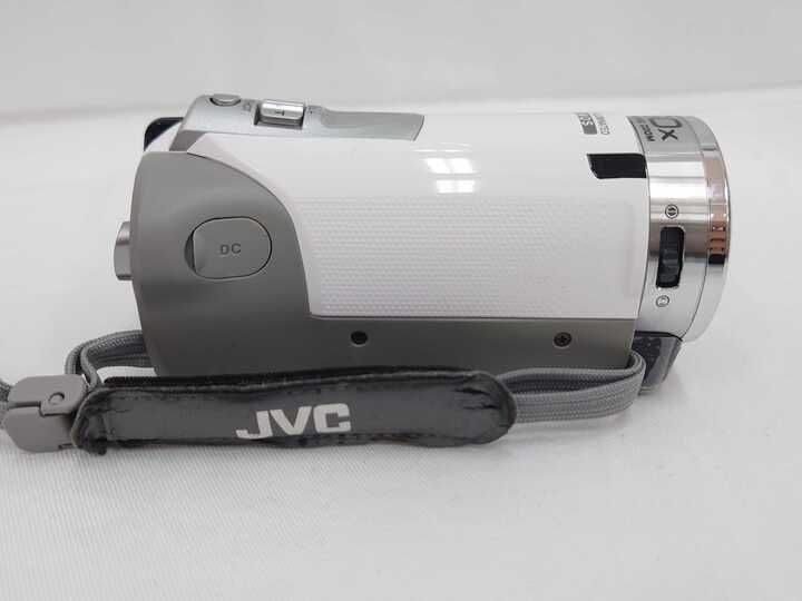 価格見直！！ JVC Everio フルハイビジョンビデオカメラ GZ-E117-W