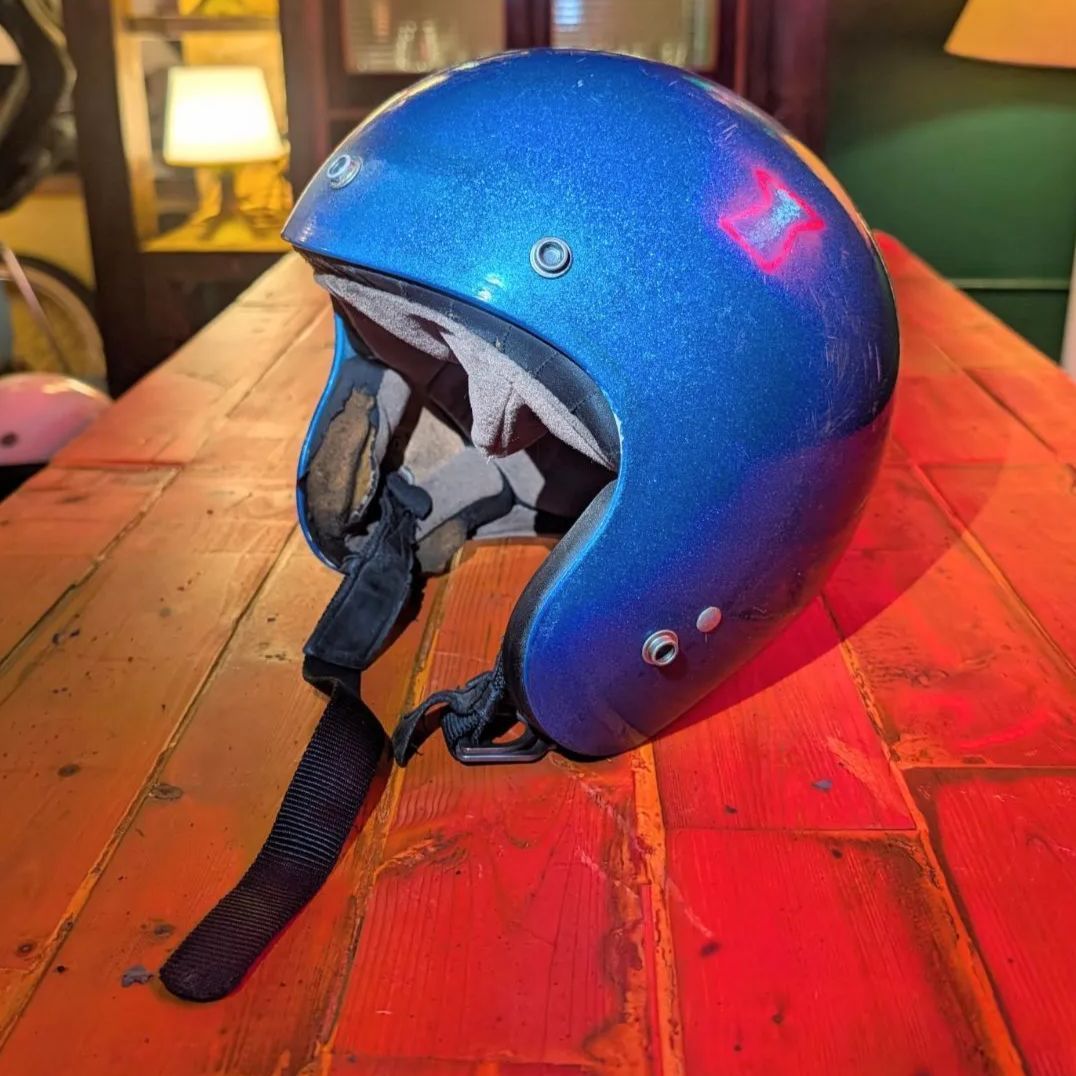 ヴィンテージ】ジェットヘルメット ブルーラメ キラキラ 装飾用 ヴィンテージ】ジェットヘルメット ブルーラメ キラキラ 装飾用