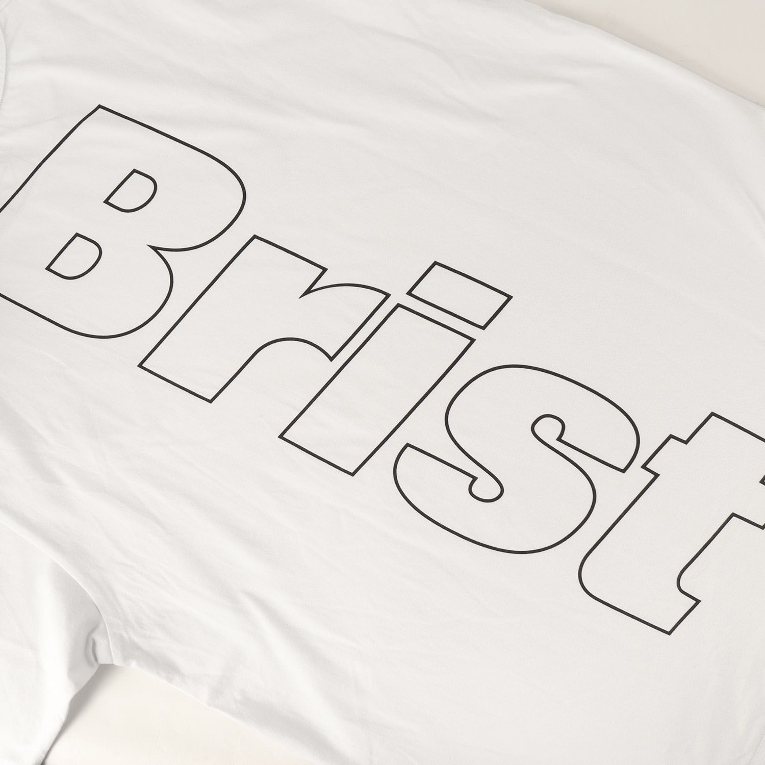 F.C.Real Bristol エフシーレアルブリストル Tシャツ ホワイト 白