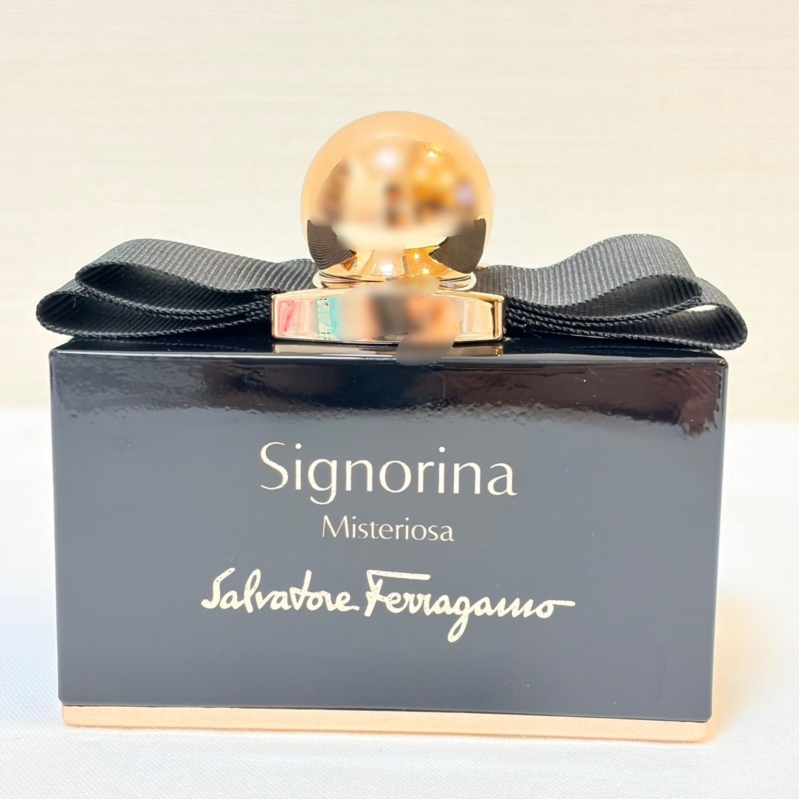 新品未使用 Salvatore Ferragamo Signorina misteriosa eau de parfum 