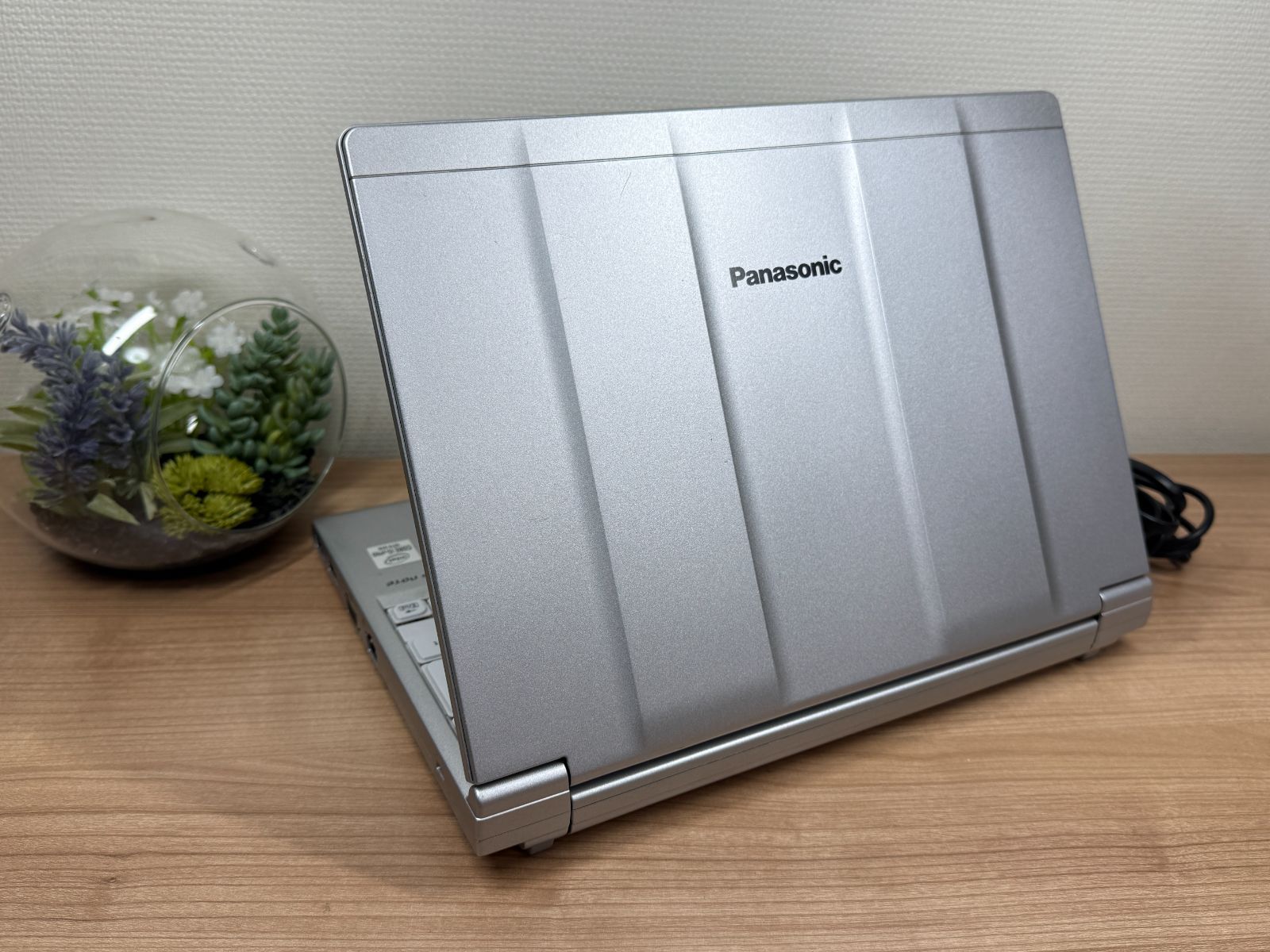 お買い得品＞065 軽量 Panasonic レッツノート CF-SV9 8GB/SSD256 i5 