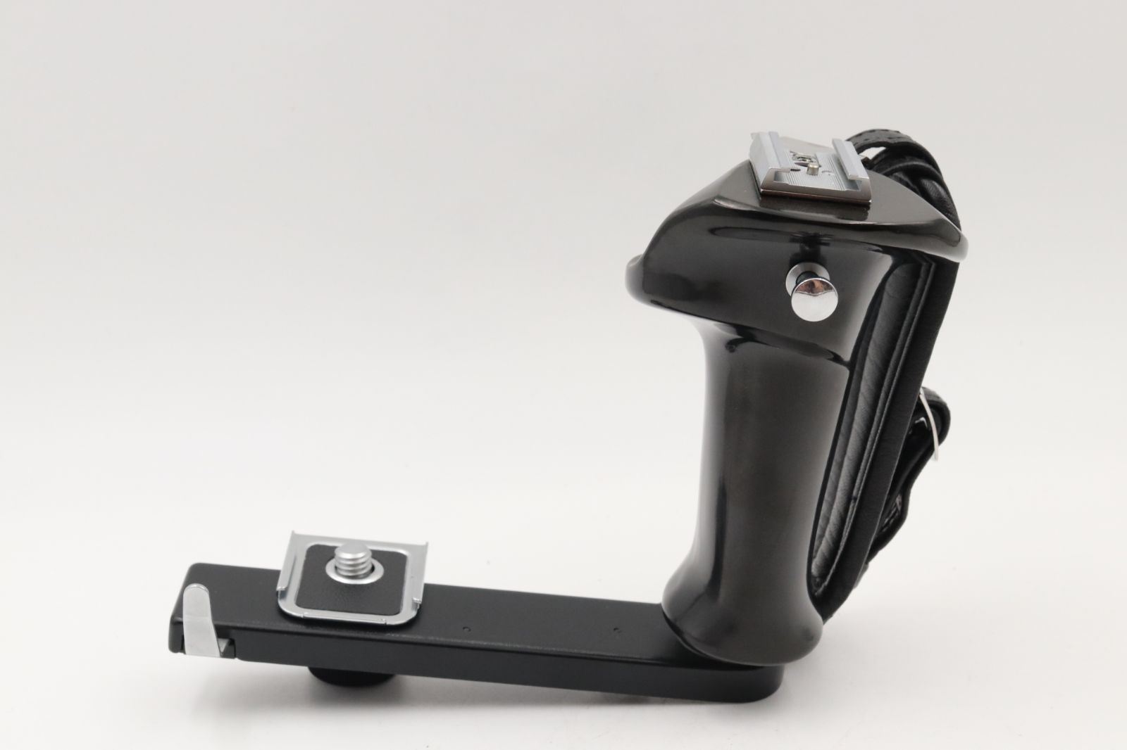 ハッセルブラッド) HASSELBLAD ピストルグリップ 人気のハッセル