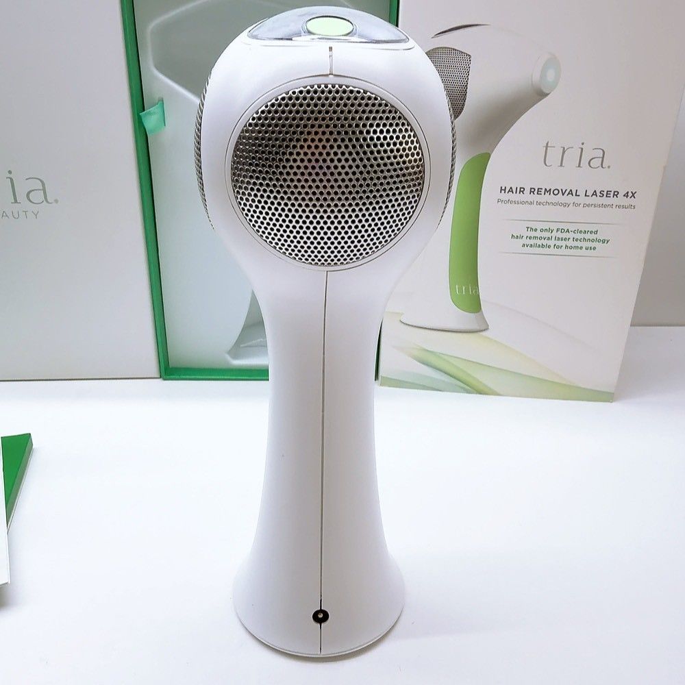 ほぼ未使用?付属品完備》 トリア パーソナルレーザー 4X Tria ほぼ未使用?付属品完備》 トリア パーソナルレーザー 4X Tria