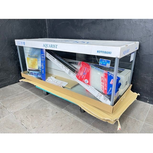 未使用 KOTOBUKI コトブキ AQUARIST 1200L アクリル 水槽 上部フィルター フラットLEDスーパースリム 交換マット 5点 031039 C / 23674