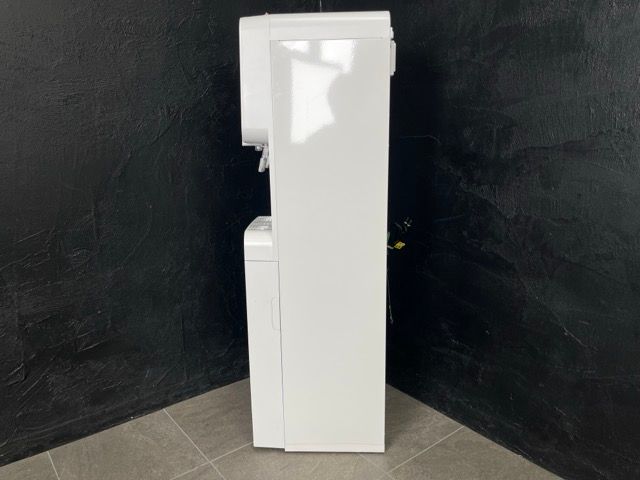 ウォーターサーバー【中古】美品 動作保証 PREMIUM WATER HC22D1L-PW
