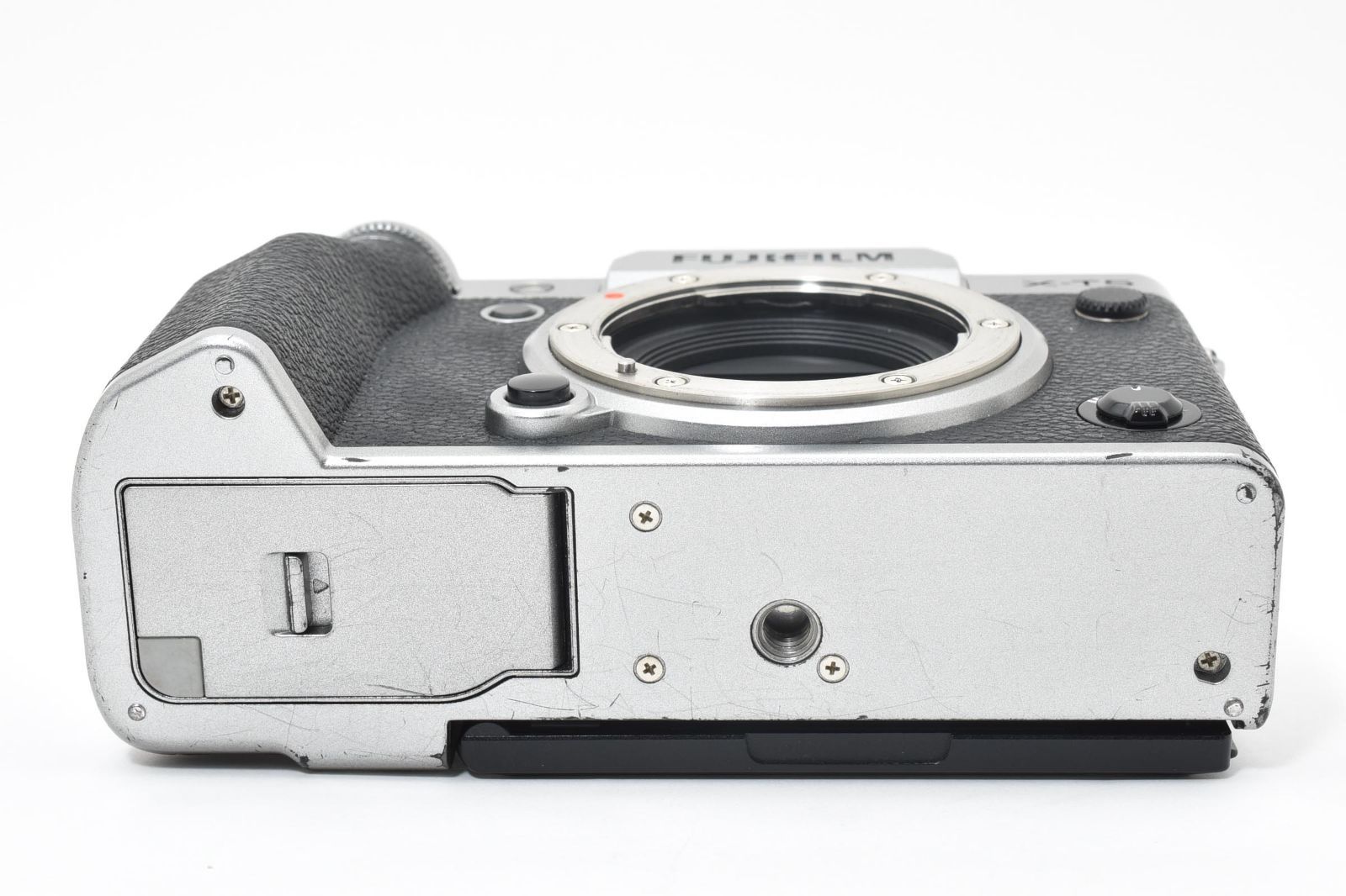 シャッター回数16327回！□美品□ FUJIFILM X-T5ボディ シルバー F X 