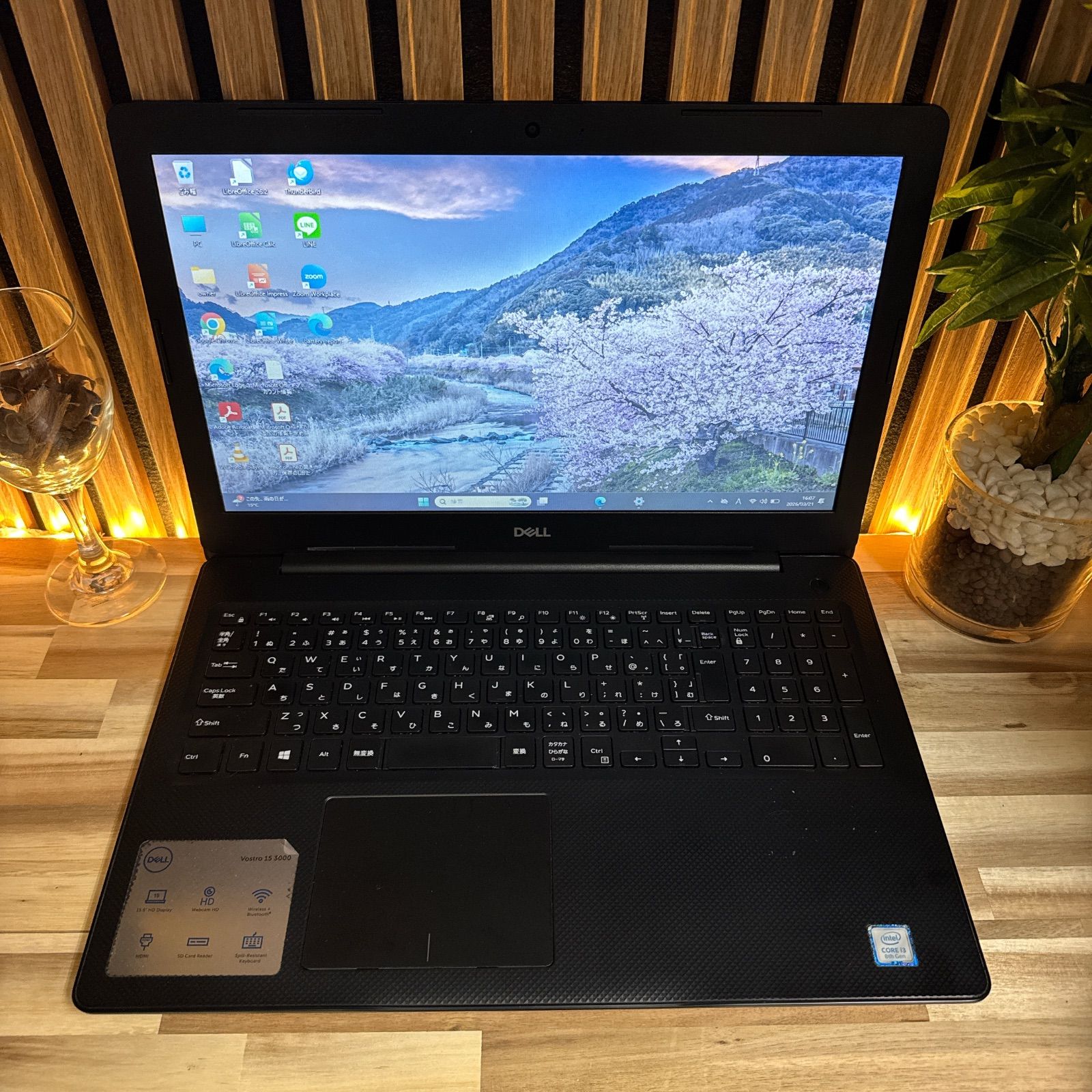 コスパ最強‼️Dell Vostro☘️大型液晶☘️第8世代☘️人気ノート