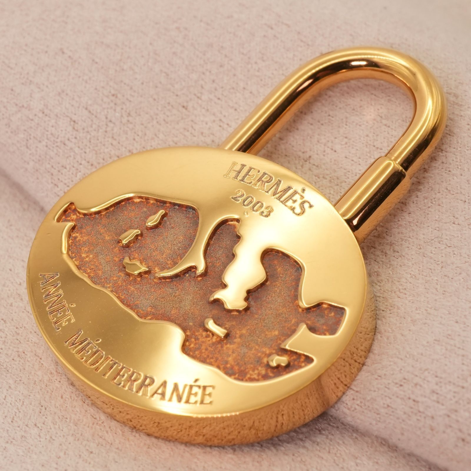 雑貨 エルメス HERMES カデナ 2003限定 地中海 チャーム キーホルダー