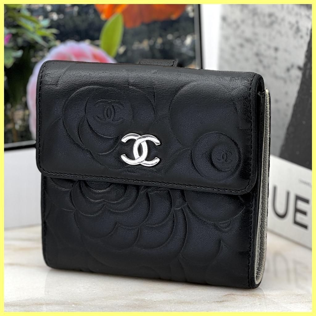 【極上材質】CHANEL⭐シャネル【カメリア】折り財布⭐ダブルホック ブラック 極上 CHANEL シャネル カメリア Wホック 二つ折り財布 A125 - メルカリ