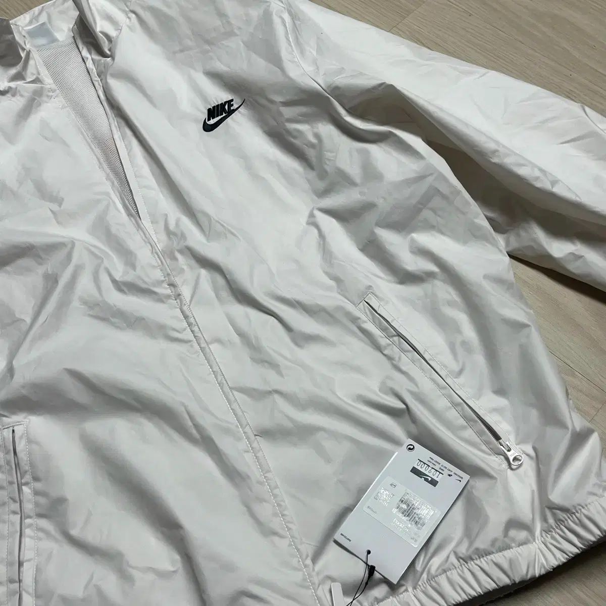 Nike(ナイキ） ウインドブレーカー マルチカラー スウッシュ ウーブン 